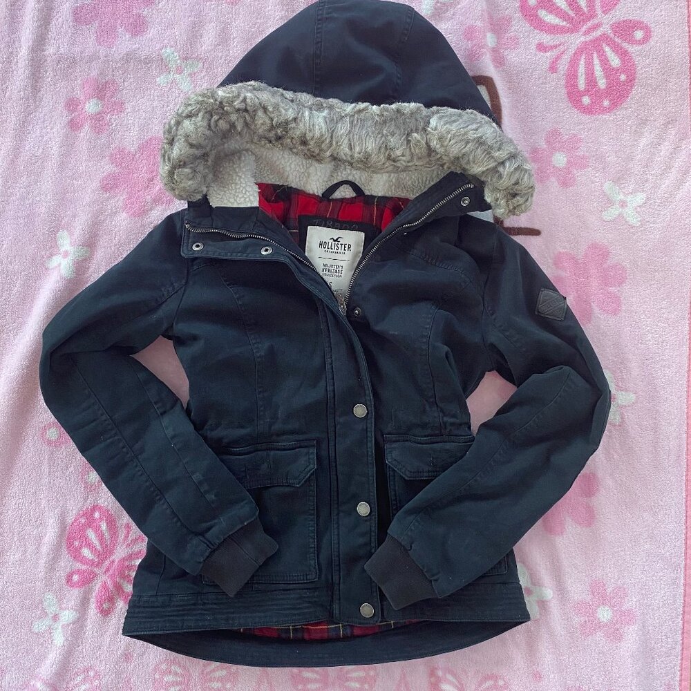 Hollister Co. Women's Black and Navy Jacket
